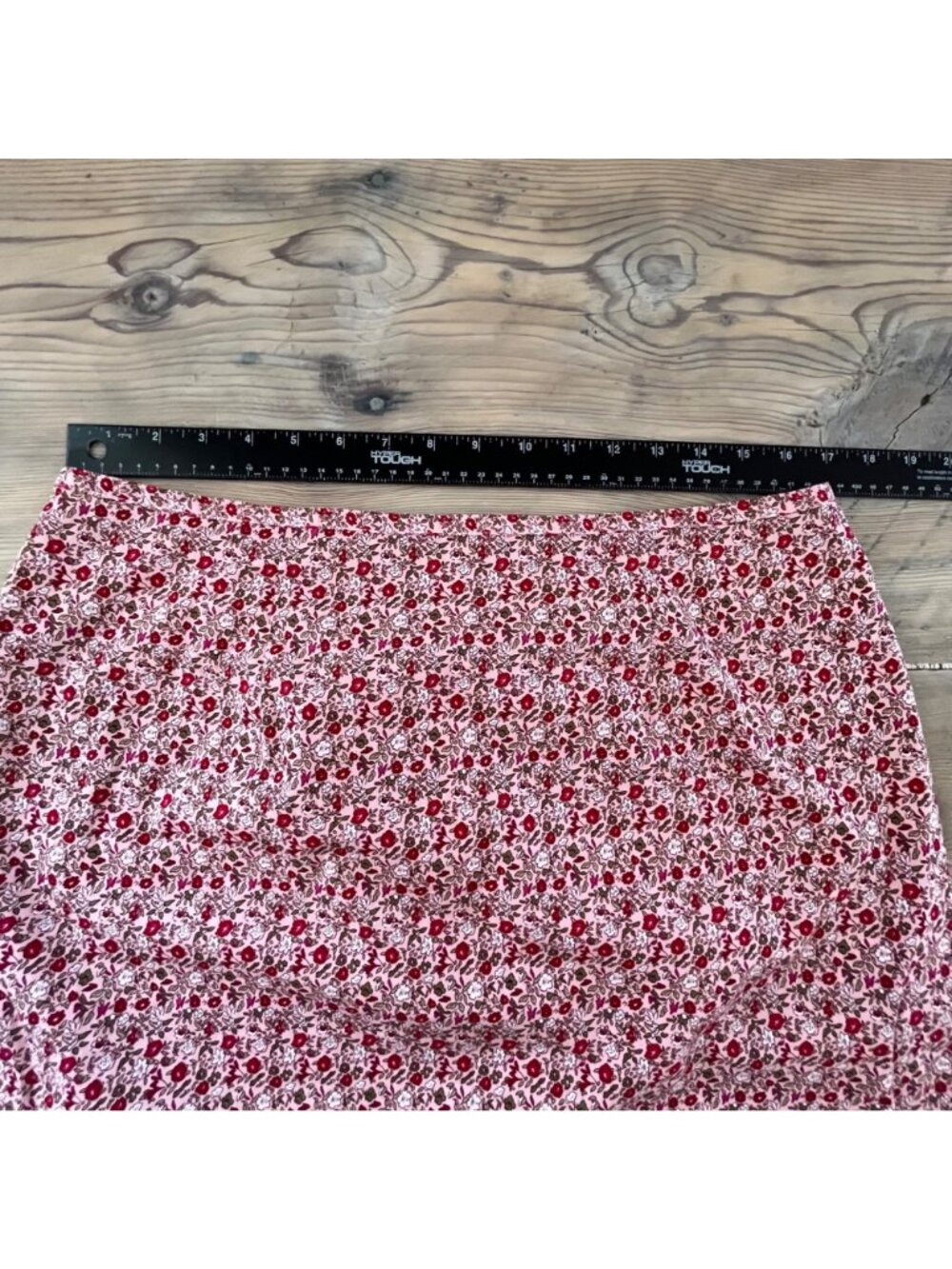 Faded Glory 90s Ditzy Floral Skirt  Womens XL Pink/Red Roses Ruffled Hem - Picture 5 of 6